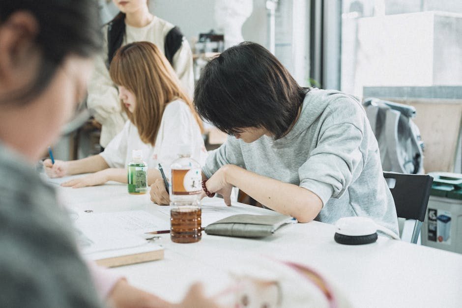 Portrait eines Content-Strategen am Bildschirm
